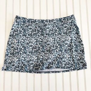 Tranquility by Colorado Clothing Blue and White Mini Pencil Skorts
